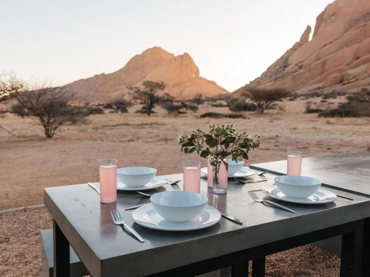 Spitzkoppe Cabin Camp Usakos Екстериор снимка